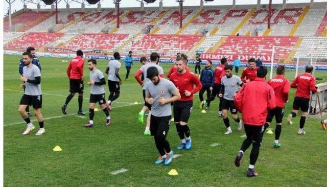 Samsunspor, Denizlispor Maçının Hazırlıklarını Sürdürüyor