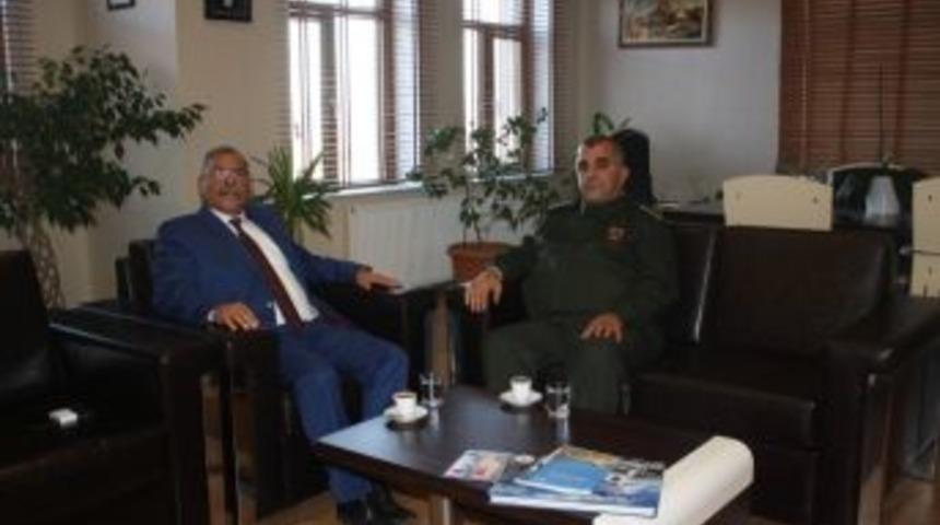 İl Jandarma Komutanı Ak&ccedil;a&rsquo;dan, Başkan Karaaslan&rsquo;a İade-i Ziyaret