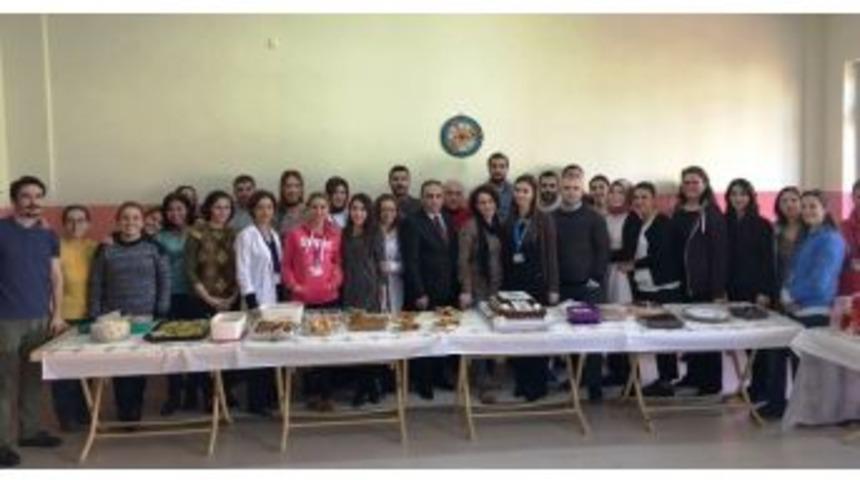 O&ccedil;em&rsquo;den &Ouml;ğretmenler G&uuml;n&uuml; Kutlaması