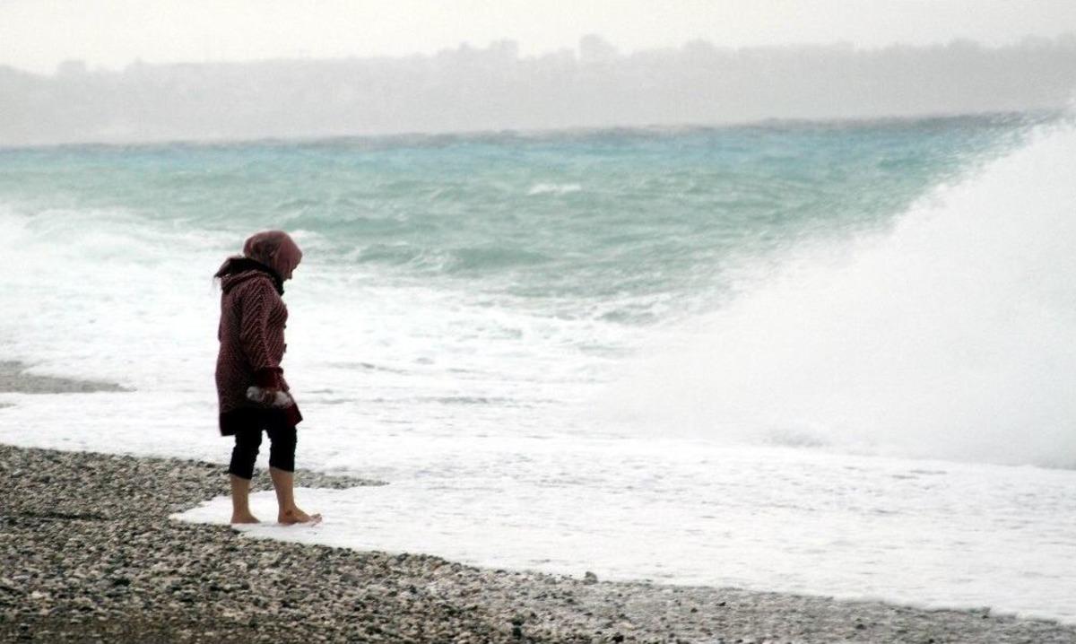 Antalya&rsquo;da Lodos S&uuml;rprizi