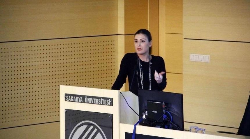 &lsquo;engelsiz İletişim&rsquo; Başlıklı Eğitim Sa&uuml; Kongre Merkezinde Ger&ccedil;ekleştirildi