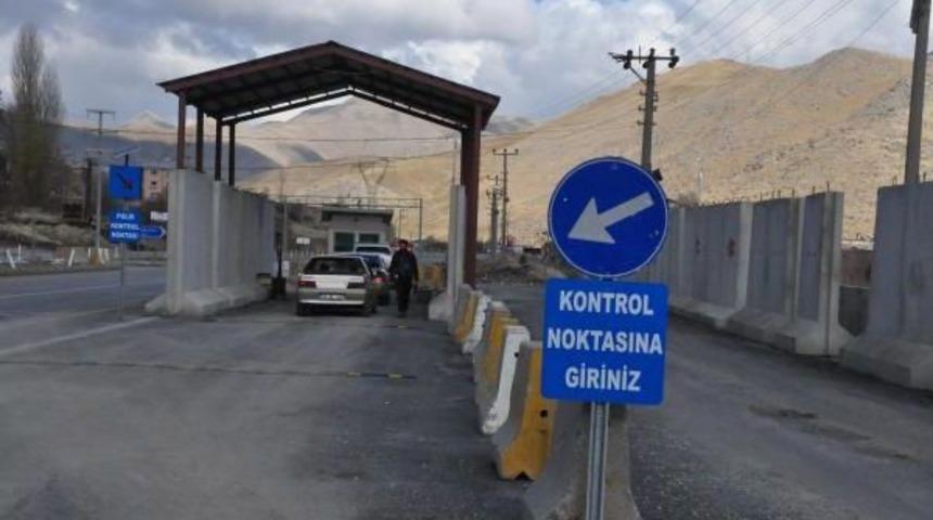 Bitlis'te 'y&uuml;ksek G&uuml;venlikli İnsansız Kontrol Noktaları' Kuruldu