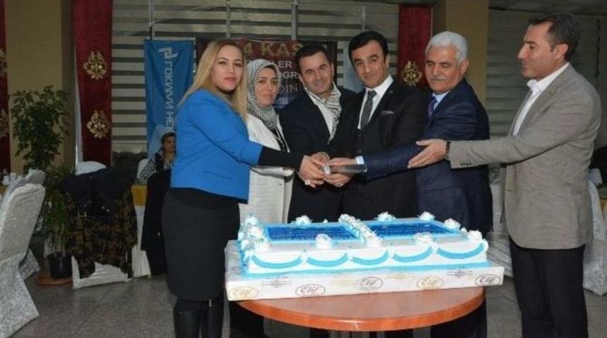 Van&rsquo;da &Ouml;ğretmenler G&uuml;n&uuml; Etkinliği