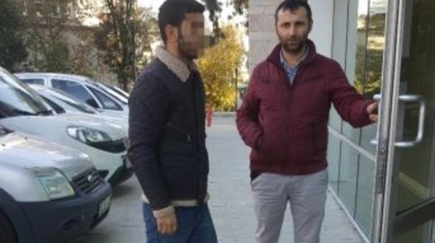 Bı&ccedil;akla Yaralama Ş&uuml;phelisi Yakalandı