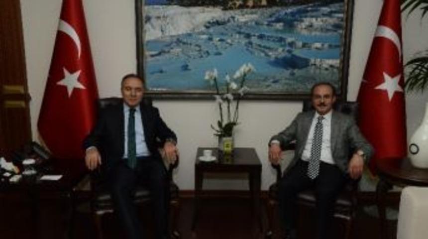 Yozgat Valisi Yurtna&ccedil;, Denizli Valisi Altıparmak&rsquo;ı Ziyaret Etti