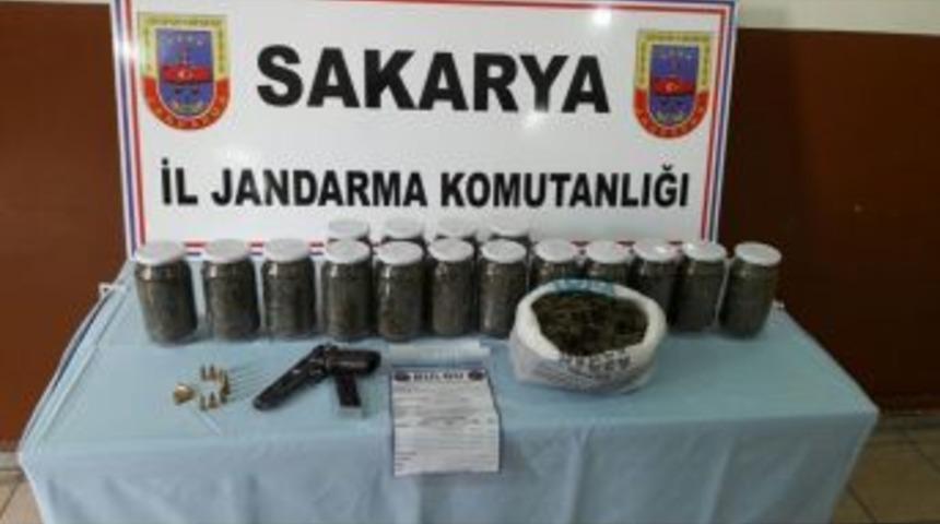 Hendek&rsquo;te 4 Kilo Kubar Esrar Ele Ge&ccedil;irildi