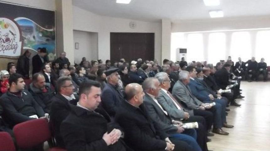 Ak&ccedil;adağ&rsquo;da &Ccedil;ift&ccedil;ilere Bilgilendirme Toplantısı Yapıldı