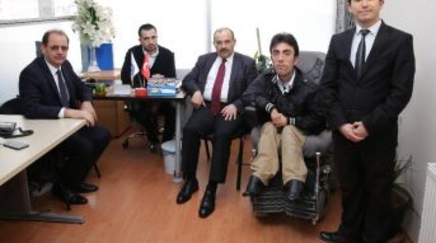 Vali Ustaoğlu&rsquo;ndan Engelli &Ccedil;alışanlara Ziyaret