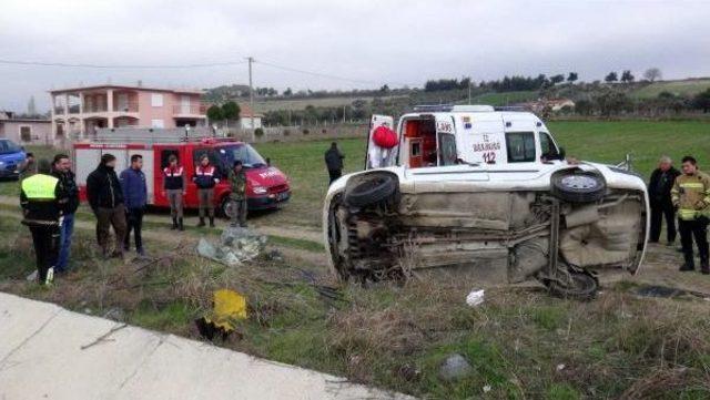 Otomobil Tarlaya Uçtu: 1 Ölü, 1 Yaralı