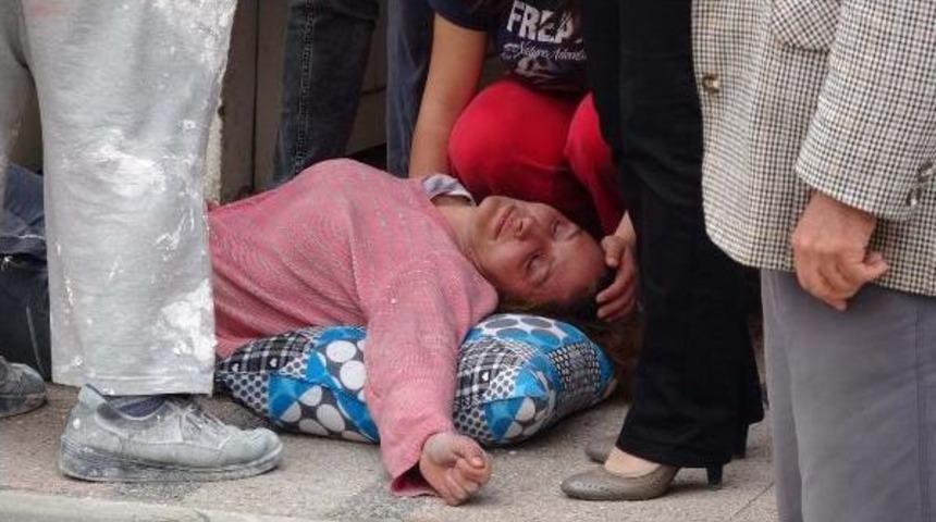 Evi Yanan Kadın Sinir Krizi Ge&ccedil;irdi