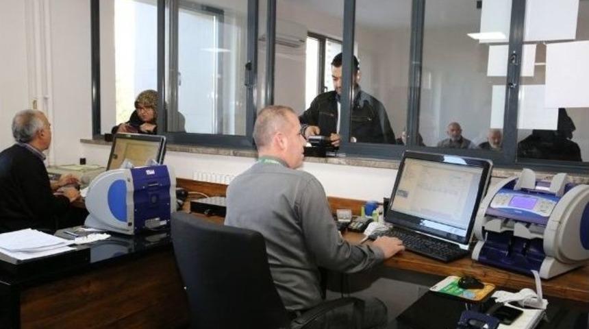 Melikgazi&rsquo;de Hafta Sonu Emlak Vergisi Mesaisi