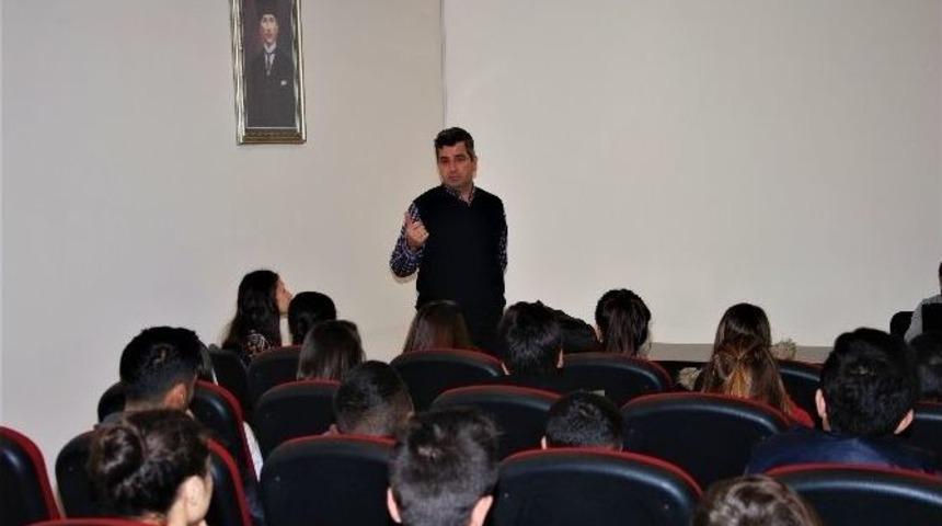 K&ouml;rfez Belediyesi&rsquo;nden Stajyerlere Eğitim