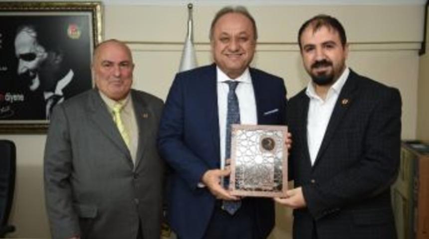 Tahsin Babaş&rsquo;tan Kgc&rsquo;yi Ziyaret