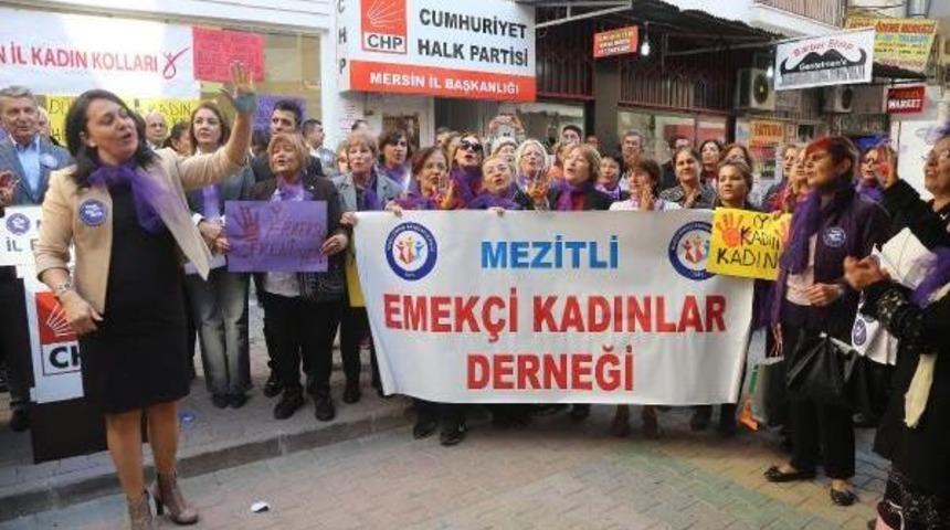 Chp'li Kadınlar, Kadına Şiddet Ve Tevac&uuml;zleri Protesto Etti