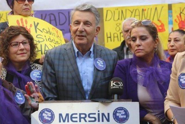 Chp'li Kadınlar, Kadına Şiddet Ve Tevacüzleri Protesto Etti