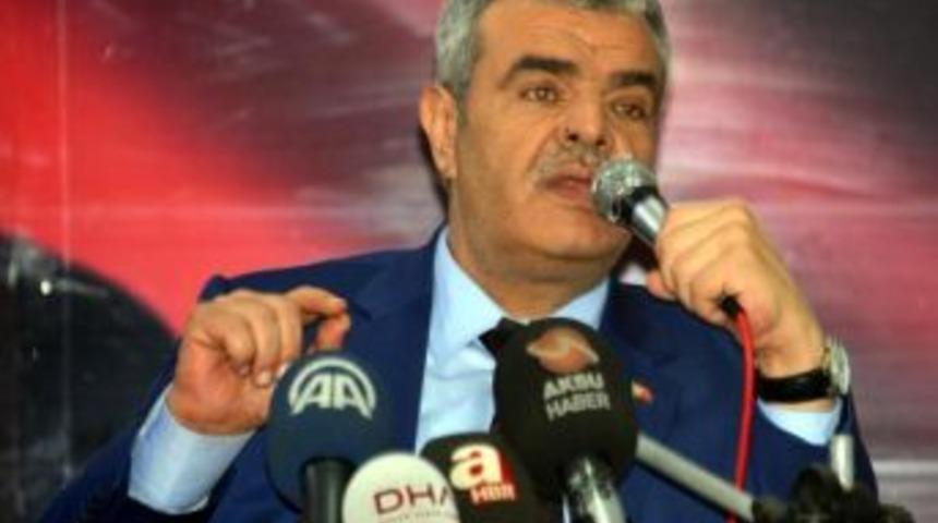 Başbakan Yarmıcısı Kaynak: Askerimiz Baş&ouml;rt&uuml;l&uuml; Komutana Selam Duracak (2)