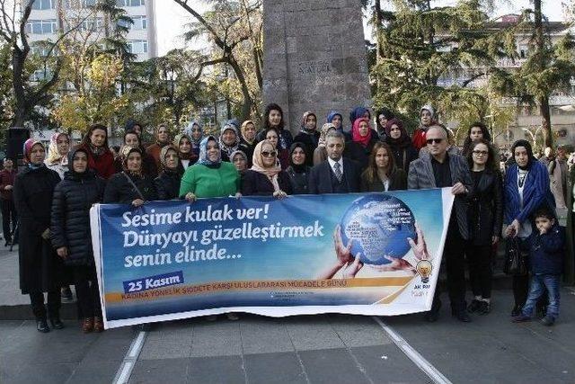 Kadına Yönelik Şiddeti Kınadılar