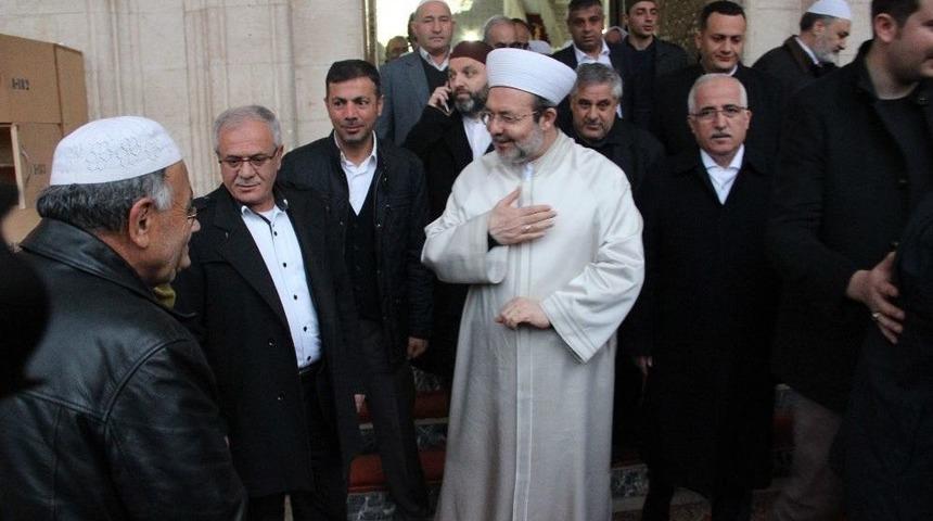 Başkan G&ouml;rmez, Vatandaşlarla Sabah Namazında Buluştu