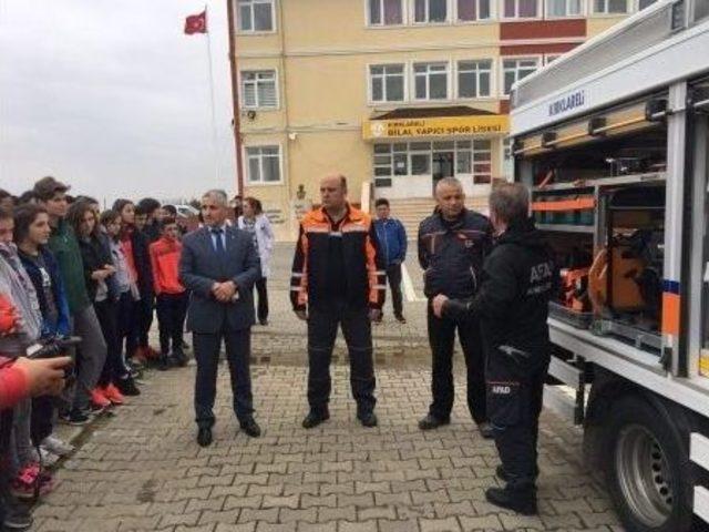 Lisede Deprem Tatbikatı