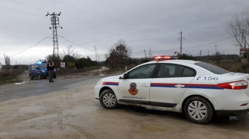 Jandarma 3 Ka&ccedil;ak G&ouml;&ccedil;men Yakaladı