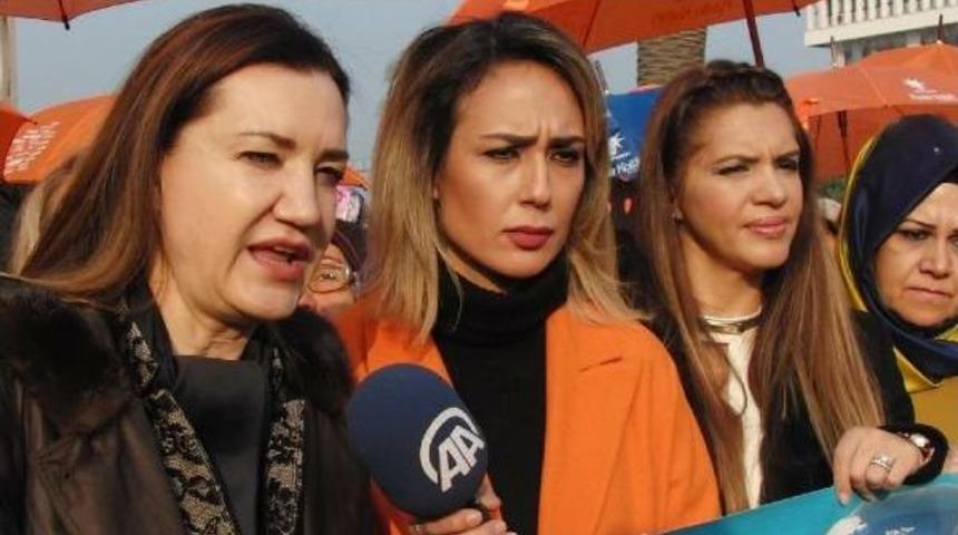 G&ouml;rme Engelli İzlem'den &Ouml;ğretmenlere Piyano Dinletisi