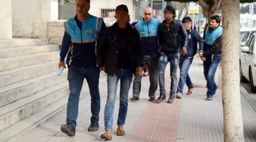 &Ccedil;ocukları Dilendirenler De &Ccedil;ocuk &Ccedil;ıktı