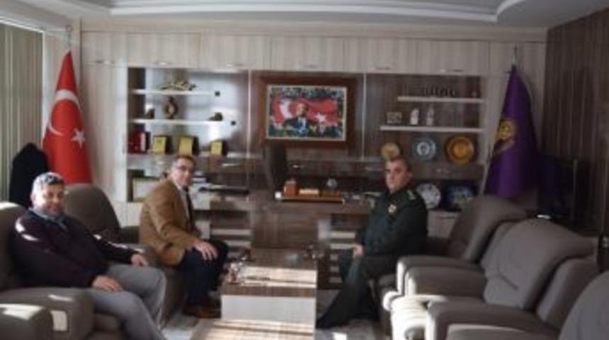 Alay Komutanı Ak&ccedil;a, Birlik Başkanı &Ouml;rd&uuml;&rsquo;y&uuml; Ziyaret Etti