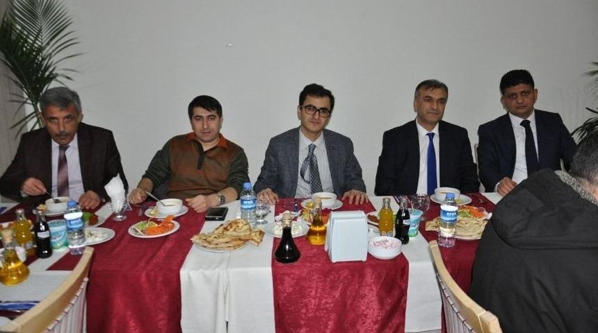 Terfi Eden M&uuml;d&uuml;rlere Veda Gecesi