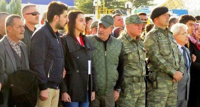 Fırat Kalkanı Harekatı’nda Şehit Olan Bordo Bereli Askerin Cenazesi Baba Ocağına Uğurlandı