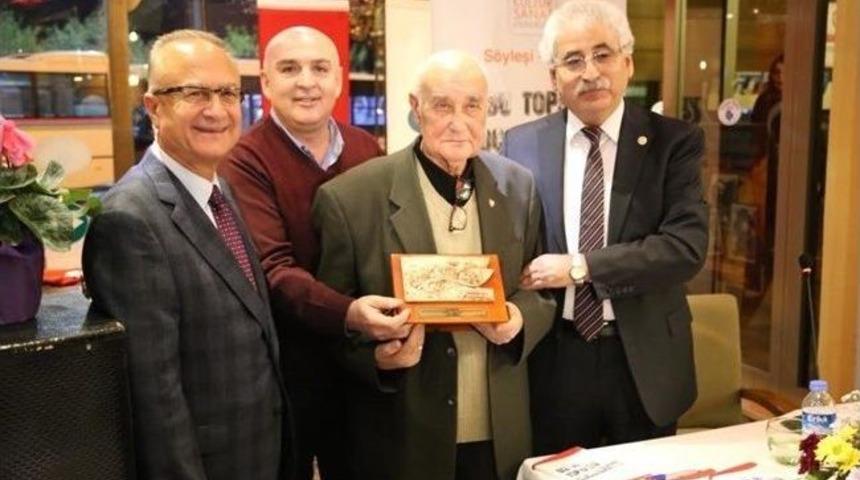 Şefik Koman Kitapseverlerle Buluştu