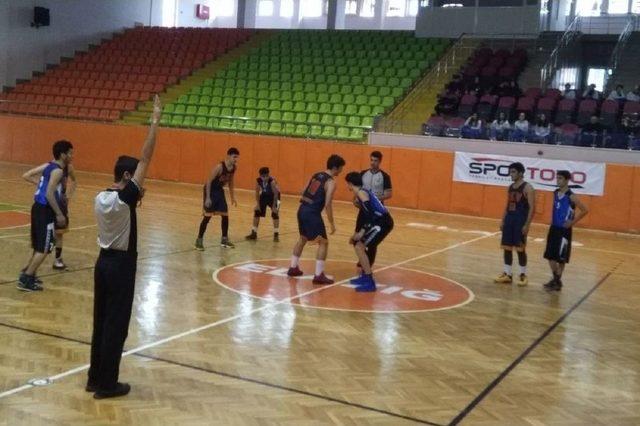 Gkv&rsquo;nin Şampiyon Basketbol Takımı Elazığ&rsquo;da Kasırga Gibi 1