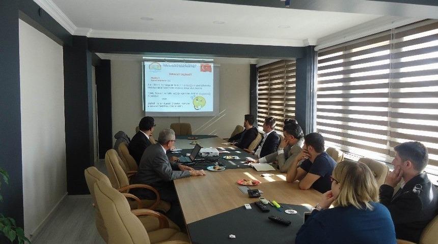 Gıda Ve Yem İhracatı Yapan Firmalara Y&ouml;nelik Bilgilendirme Toplantısı