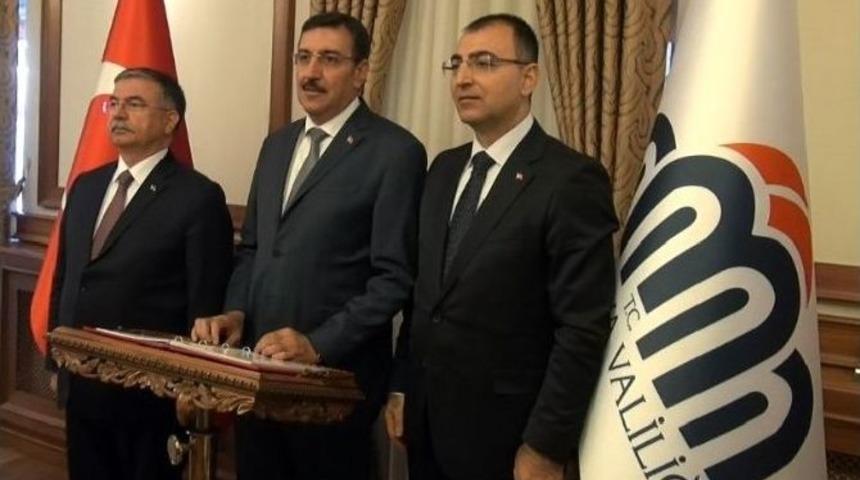 Milli Eğitim Bakanı İsmet Yılmaz: &ldquo;t&uuml;rkiye&rsquo;deki Eğitim Standartları İngiltere&rsquo;den, Hatta Amerika&rsquo;dan Daha İyi&rdquo;