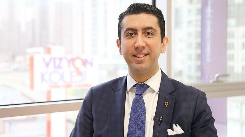 Abdulkadir Özbek: "öğretmen Çok, Öğretmen Yok"