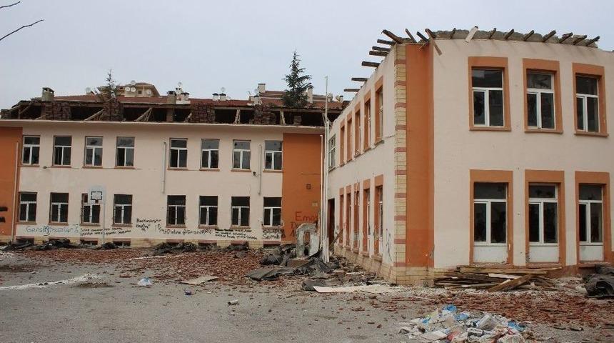 Arsa Sıkıntısı Halledilince İnşaat &Ccedil;alışmaları Başladı