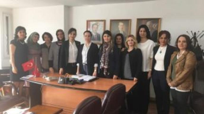 Sağlık-sen&rsquo;den Ak Parti İl Kadın Kolları Başkanlığına Ziyaret