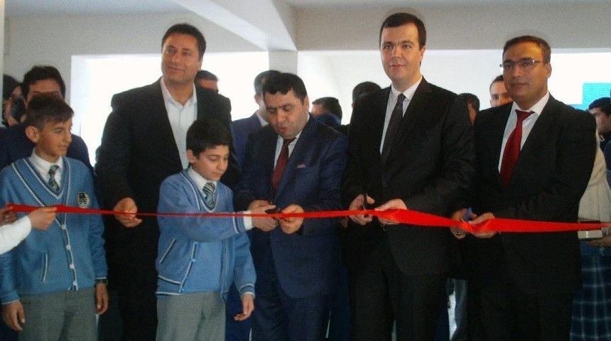 3 Nisan İmam Hatip Ortaokulun &lsquo;t&uuml;rk&ccedil;e Sokağı&rsquo; A&ccedil;ıldı