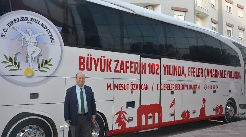 Başkan &Ouml;zakcan, Efeler Halkını &Ccedil;anakkale&rsquo;ye Uğurladı