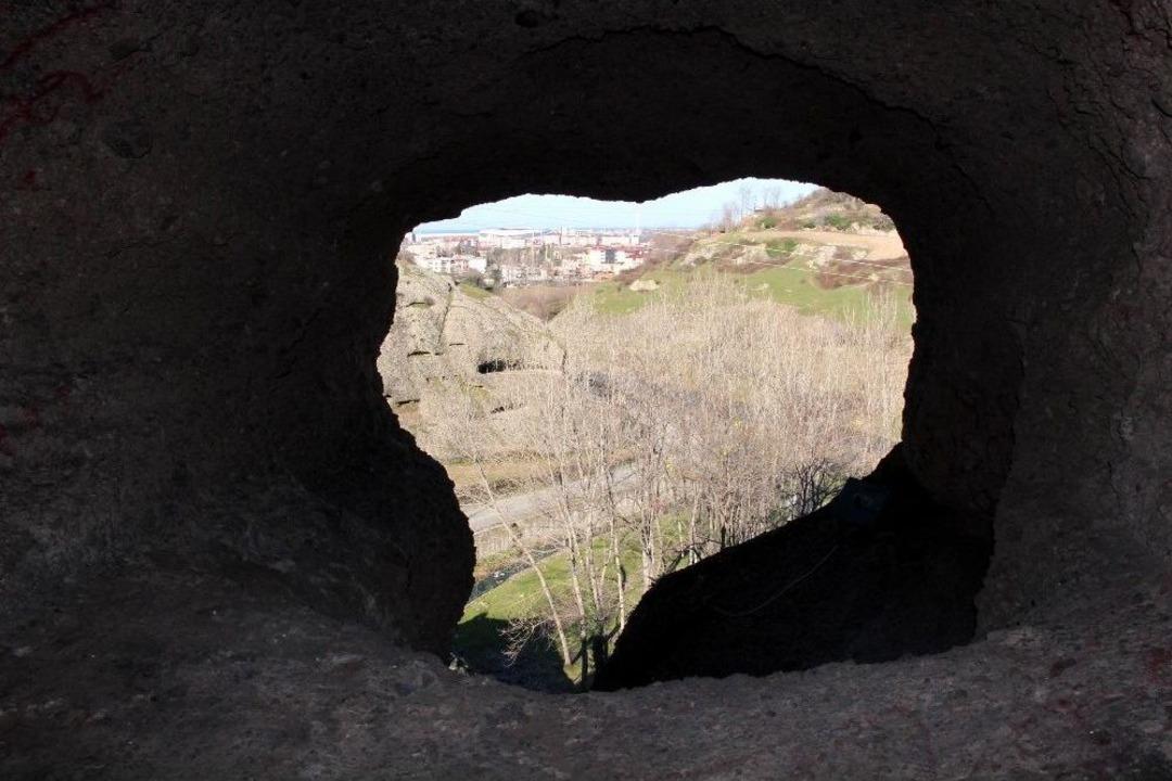 Tekkek&ouml;y Arkeoloji Vadisi&rsquo;nin İnsanlık Tarihi İ&ccedil;in &Ouml;nemi