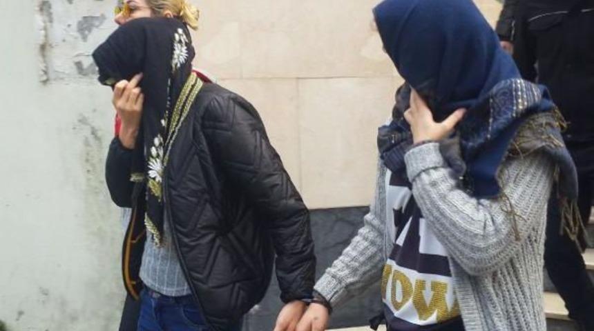 Kadınların Korkulu Rüyaları Yakalandı;avm'leri Kendi Aralarında Paylaşmışlar