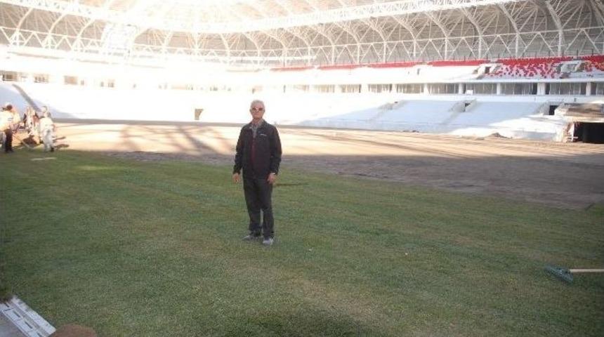 Malatya Arena Stadı&rsquo;nın &Ccedil;imleri Serilmeye Başlandı
