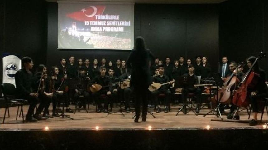 15 Temmuz Şehitleri T&uuml;rk&uuml;lerle Anıldı