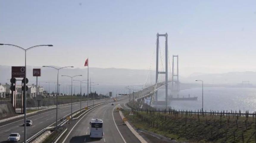 Osmangazi K&ouml;pr&uuml;s&uuml;'nden Ge&ccedil;en Ara&ccedil; Sayısı A&ccedil;ıklandı