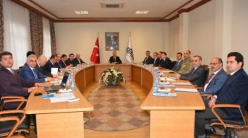 Halk Oylaması G&uuml;venliği Toplantısı Yapıldı