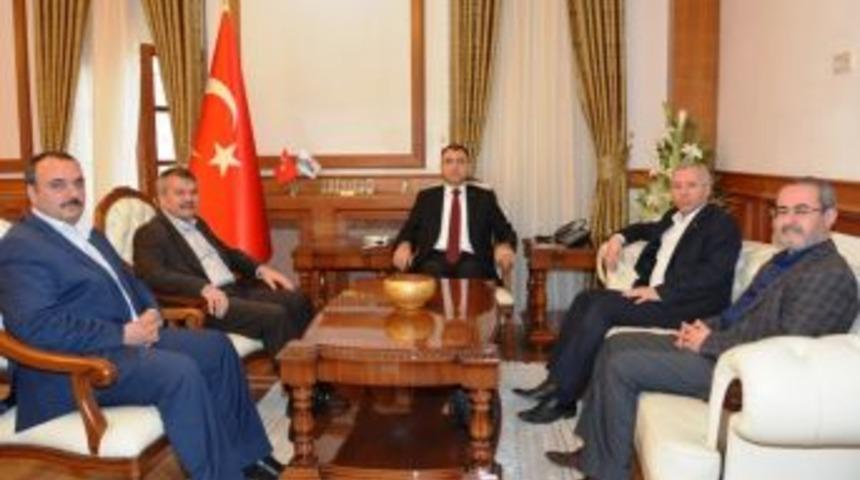 Serbest Muhasebeci Mali M&uuml;şavirler Odası&rsquo;ndan Vali Toprak&rsquo;a Anlamlı Ziyaret
