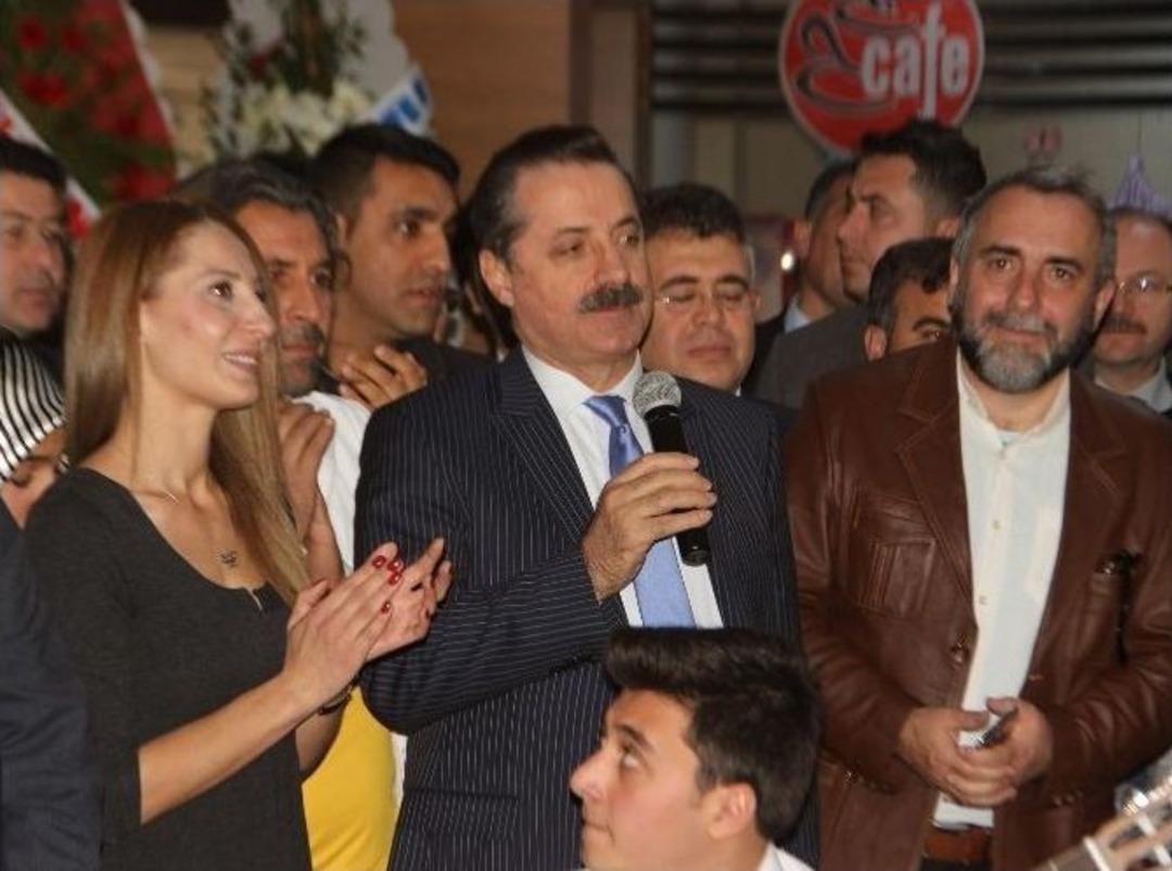 Bakan &Ccedil;elik&rsquo;ten T&uuml;rk&uuml;l&uuml; A&ccedil;ılış