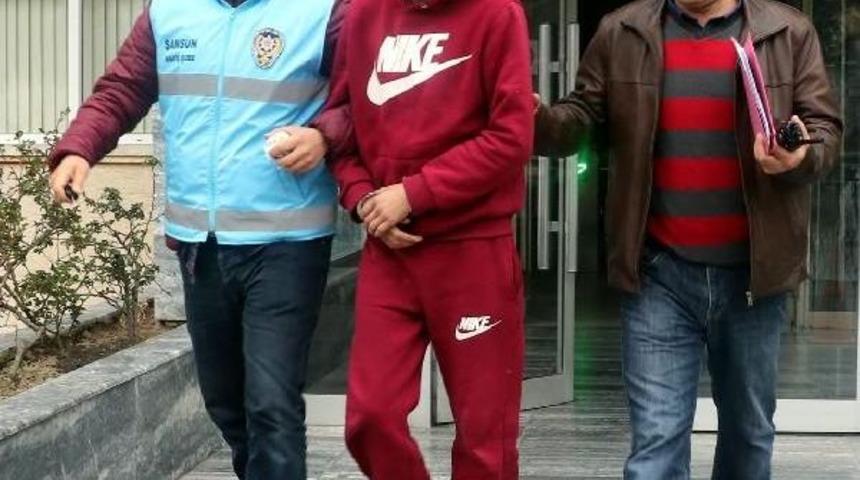 77 Yaşındaki Kadının C&uuml;zdanını &Ccedil;alan Kapka&ccedil;&ccedil;ı Yakalandı