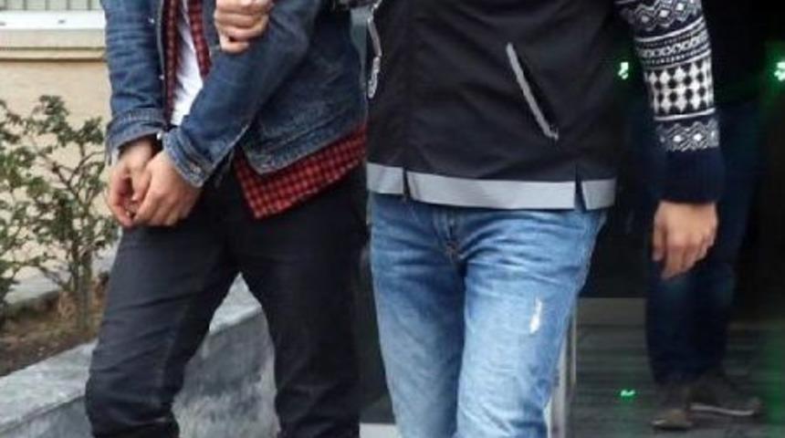 Cebinde 504 Gram Bonzai Ile Yakalandı