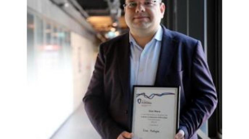 Ag&uuml;'l&uuml; &Ouml;ğretim &Uuml;yesine İngiltere&rsquo;Den Birincilik &Ouml;d&uuml;l&uuml;