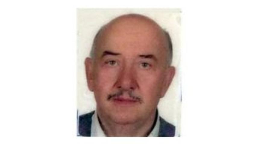 Kamyonetinde Kalp Krizi Ge&ccedil;irip &Ouml;ld&uuml;